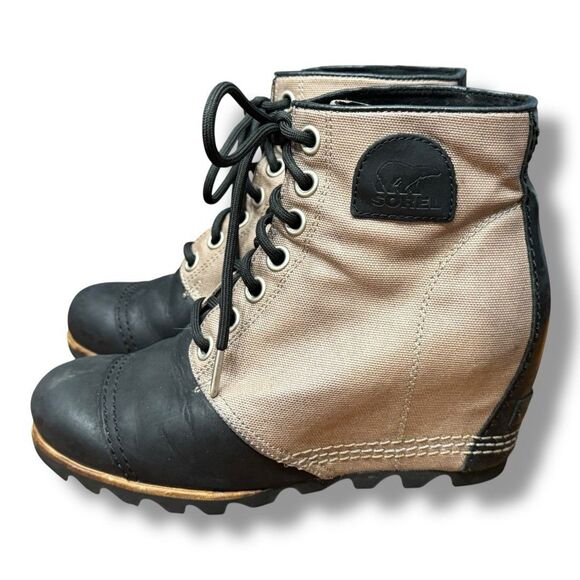 Sorel PDX Wedge Bootie Black Tan Leather Canvas Waterproof Lace Up Women's Sz 9 - Picture 2 of 10